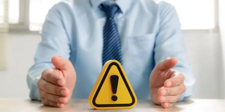 Software escrow: controleren en updaten van de broncode is superbelangrijk
